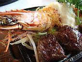 ぐるめ亭のボリューム満点定食