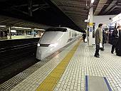 米原駅に入ってきたこだま