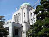 これは家ではなく、愛媛県庁